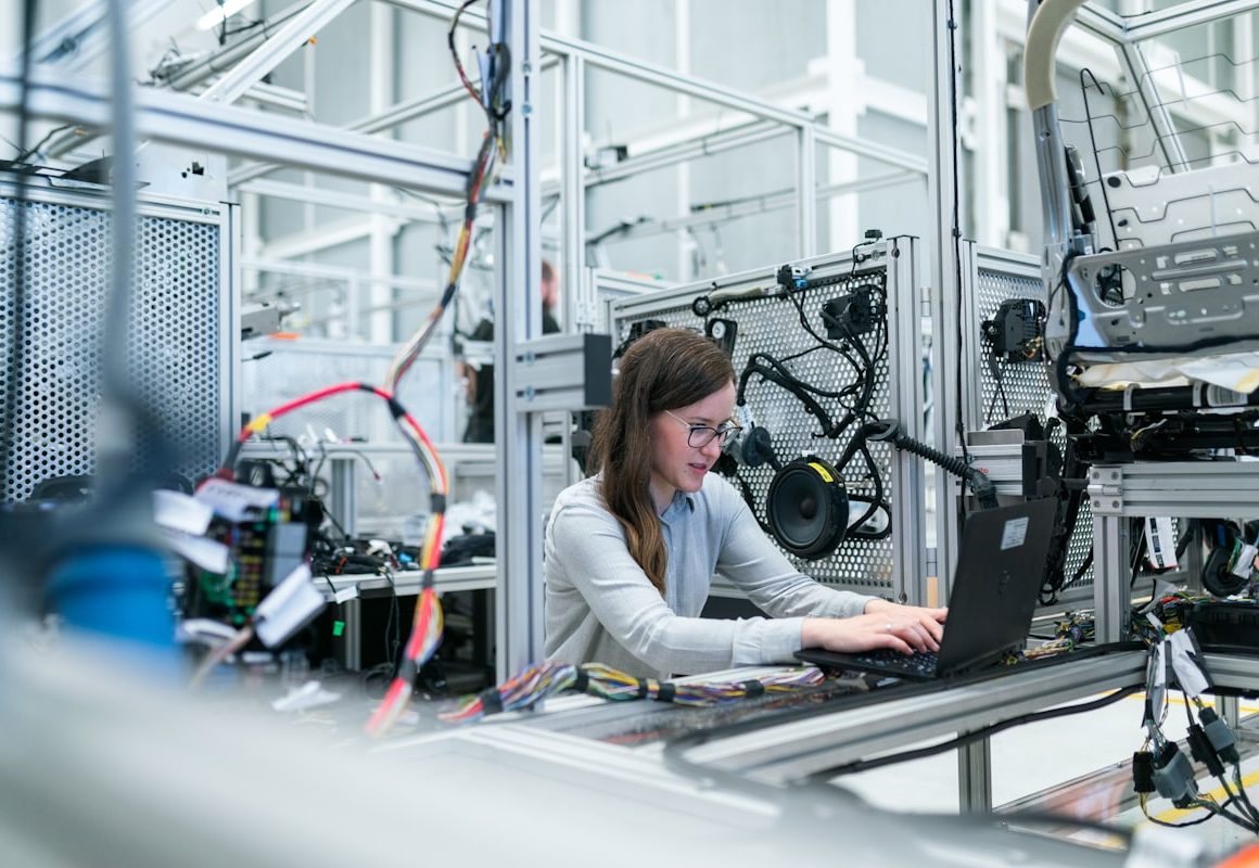 Manufacturing Companies in Ireland: Key Sectors, Leading Companies & What Buyers Should Know